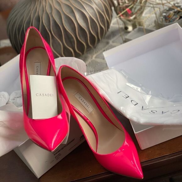 🆕🆕Casadei “Blade” Pump in Fluro Pink, 39.5🔥🔥 - Picture 4 of 11